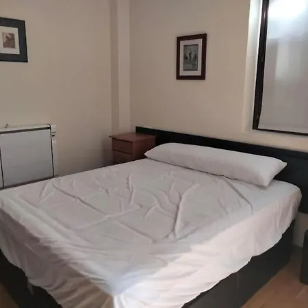Ibon De Paules Apartment