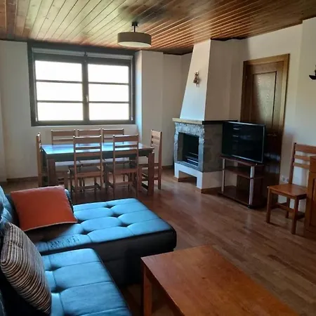 Ibon De Paules Apartment *